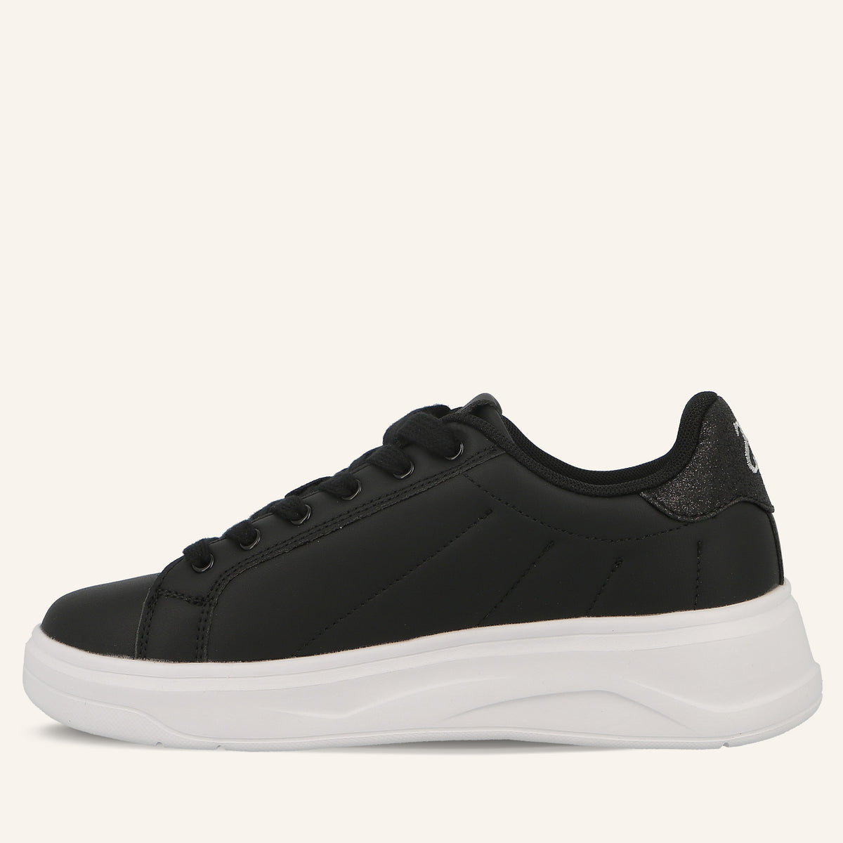 Sneakers Jimmy Black con Perle | Solo Soprani