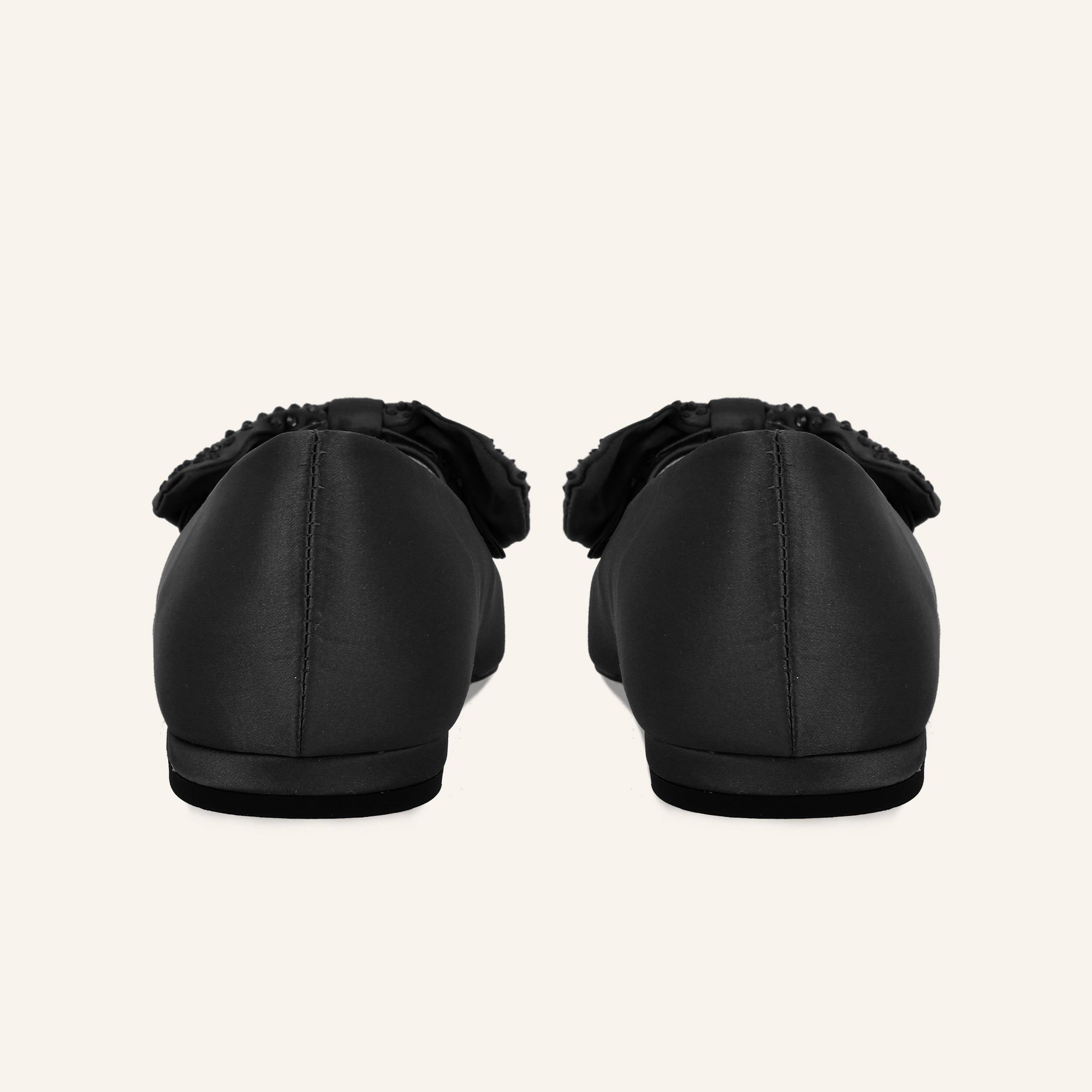 GRETA FLAKE SATIN BLACK