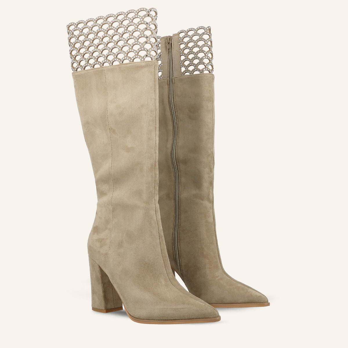 Stivale Texas Beige in Camoscio con Bordo Traforato | Solo Soprani